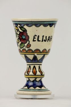 Pohár na stopke, keramický /Elijah cup/ - F00004